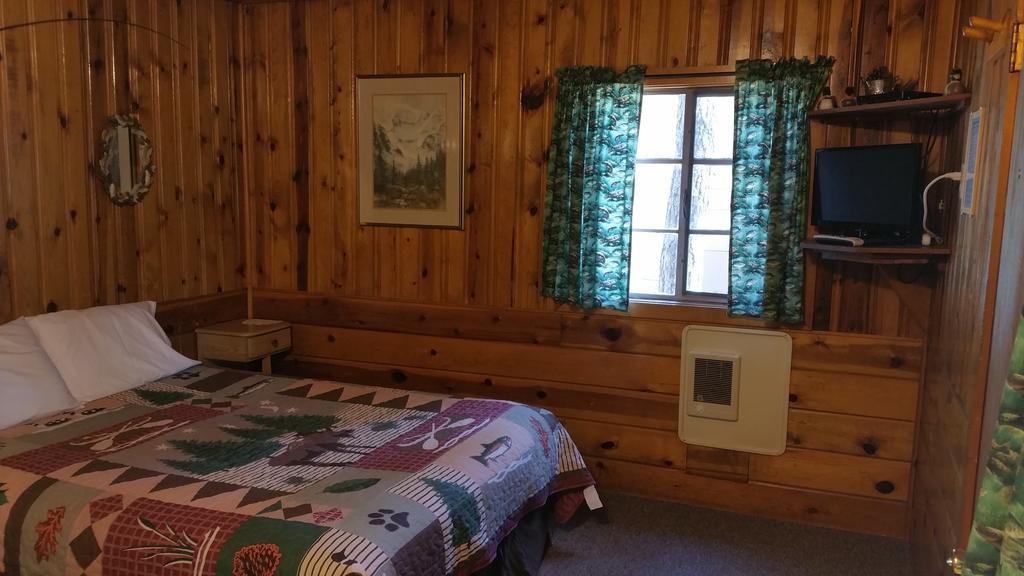 הוילה פיינטופ-לייקסייד Hidden Rest Cabins מראה חיצוני תמונה